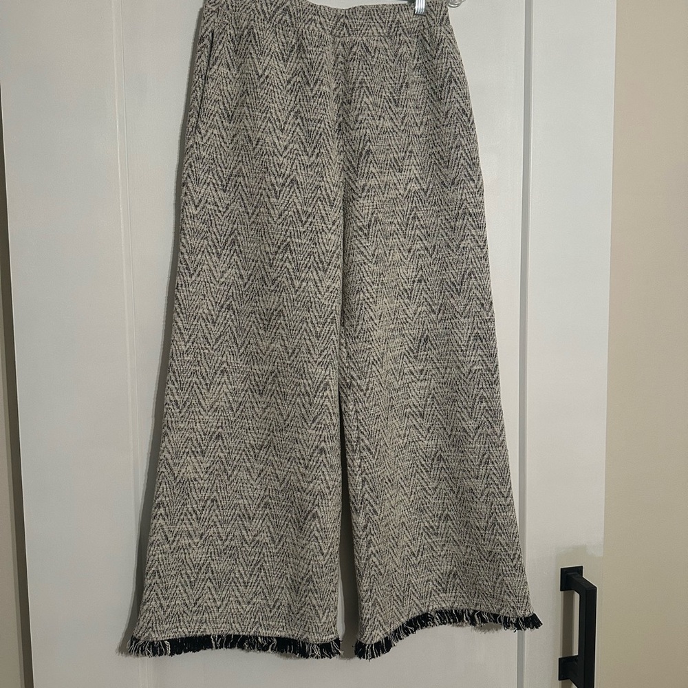 NWOT SEE AND BE SEEN Size Small Pant